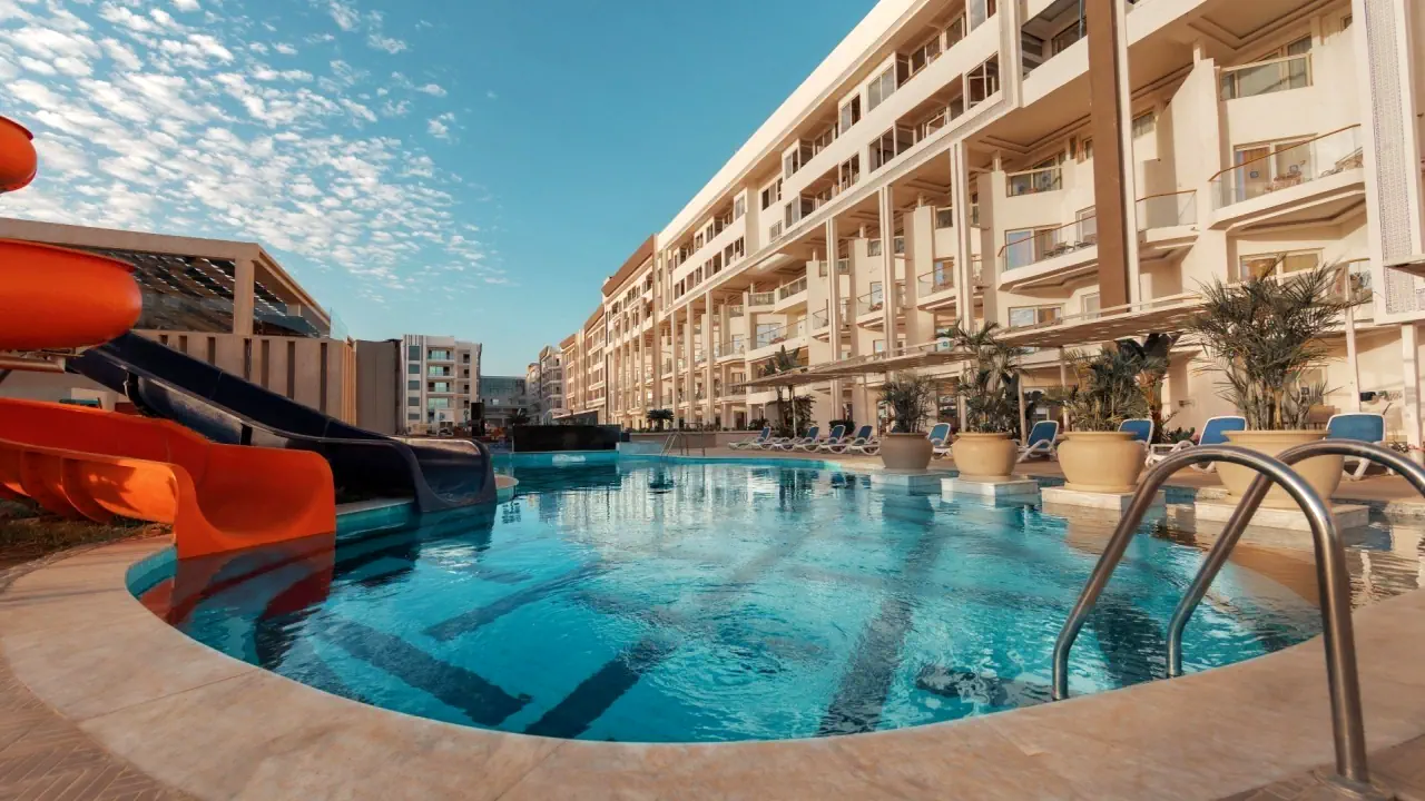 الفندق بيلاجيو بيتش ريزورت آند سبا - الغردقة